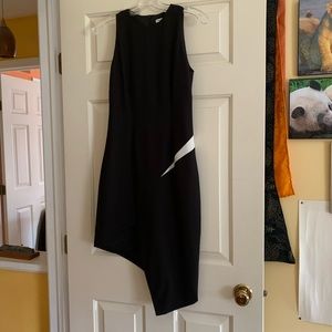 Amazing black and white Asymmetric dress Small